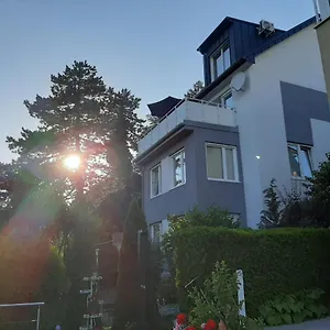 https://haus-apricum-apartment.vienna-besthotels.com