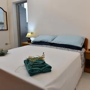 https://casa-vacanze-zuccarello.sicilyhotelsitaly.net